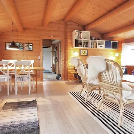 Bibi - 200m From The Sea By Interhome Nyaraló *